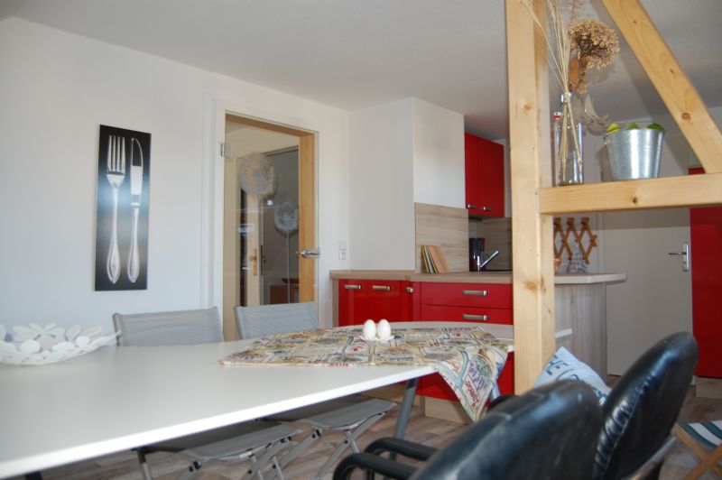 Chemnitz Ferienwohnung Naturblick<br>Karla Rößler: Ansicht 7: große Küche